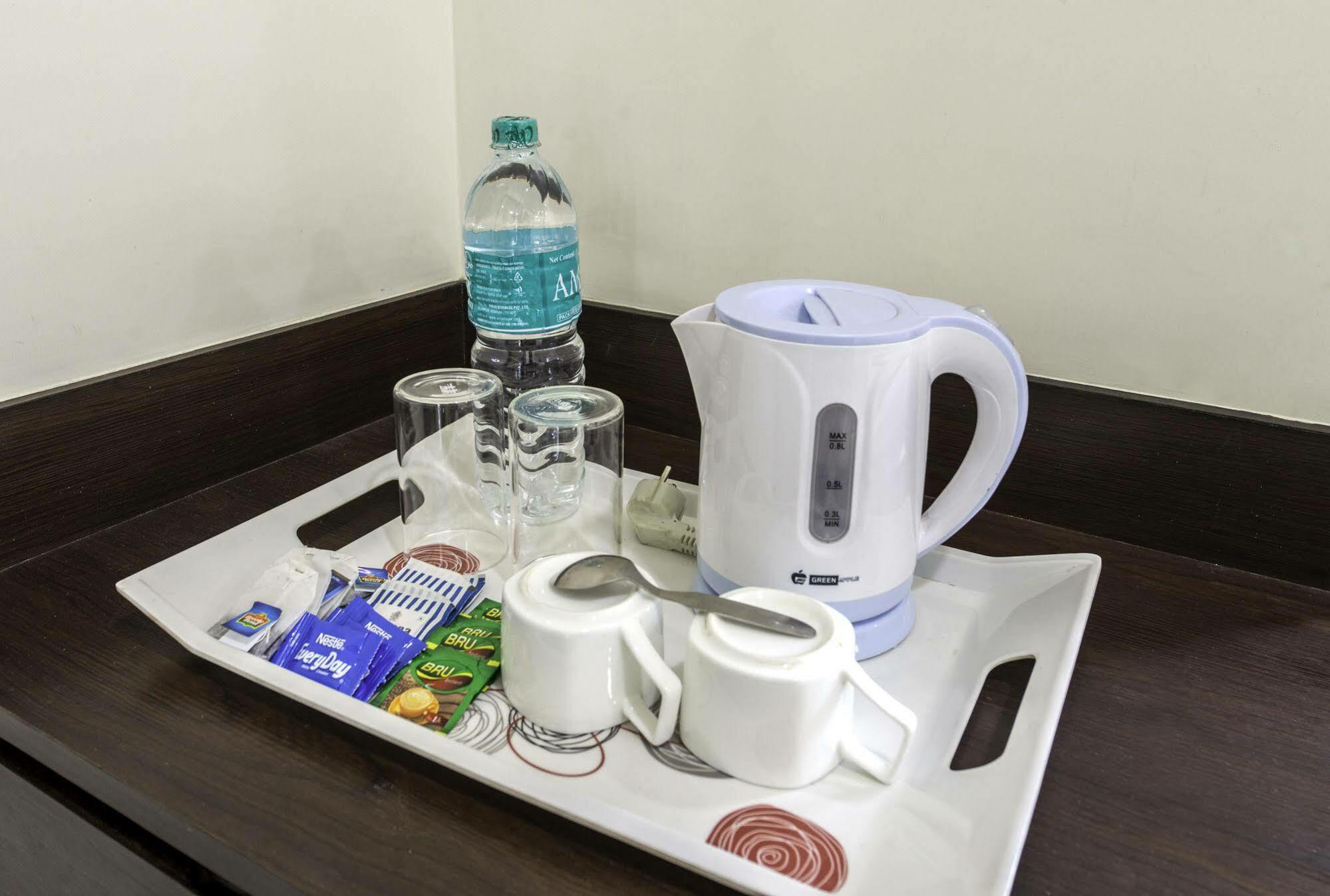 Oyo 16703 Hotel The Platinum Calcutta Exteriör bild